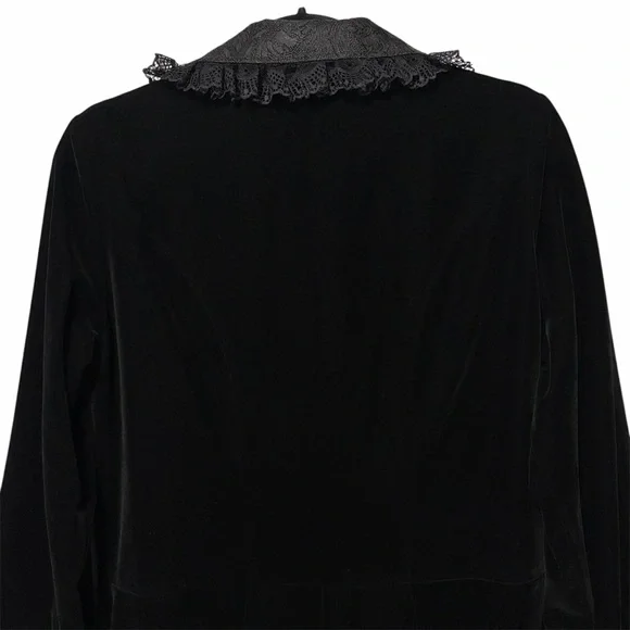 DARK IN LOVE NWT Black Velvet Lace Bell Sleeve Button Front Jacket XXL - Picture 6 of 14